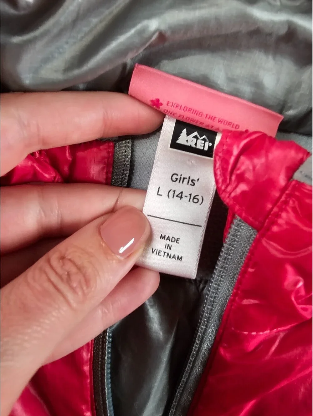 REI Girls Sz L (14-16) Zip Up Softshell Convertible Jacket Vest Pink Gray